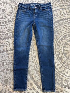 American Eagle Outfitters Women's Indigo Skinny Jeans size 10